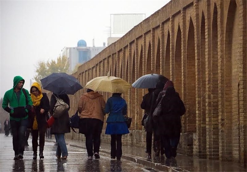 افزایش 30 درصدی بارش‌ها نسبت به سال زرعی گذشته/ تنش‌های آبی استان اصفهان کاهش می‌یابد