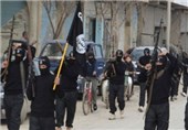 ادامه ناکامی تروریست‌ها در فرودگاه «دیر الزور» سوریه