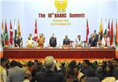 حضور نخست وزیر پاکستان در هجدهمین نشست سران «سارک» به روایت تصویر