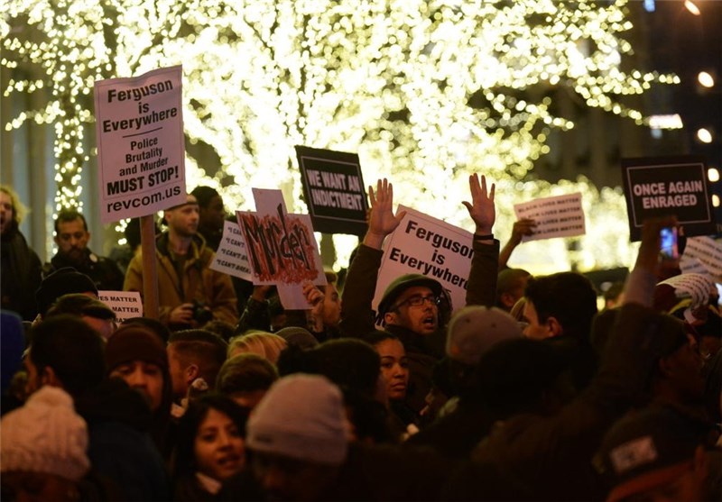 دومین شب تظاهرات در نیویورک در اعتراض به قتل گارنر