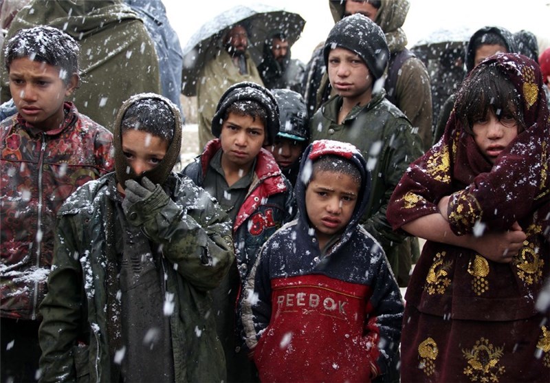 هدیه یک گروه ایرانی به مهاجرین افغانستانی+ فیلم