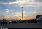 Iranian Pilgrims Crossing Mehran Border