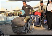 Iranian Pilgrims Crossing Mehran Border