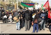 Iranian Pilgrims Crossing Mehran Border