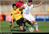 دیدار تیم های فوتبال راه آهن و نفت