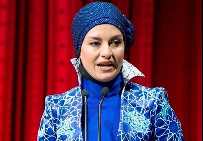 به افتخار مادران سرزمینم به آنان ادای احترام کنید