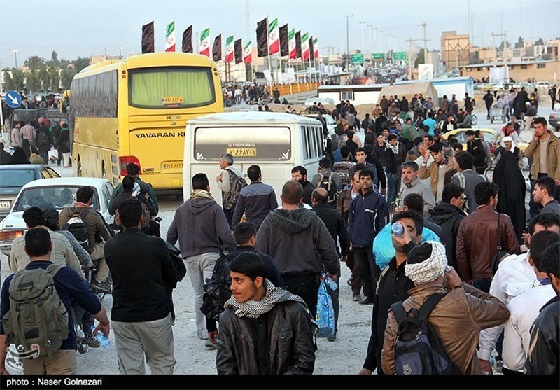 کنترل ترافیک و امنیت زوار اربعین در مهران با کمک پهپاد و بالن