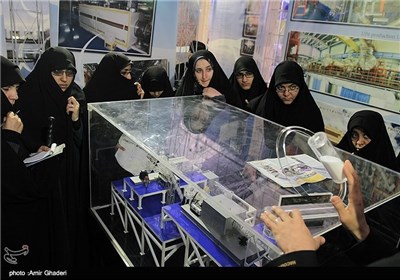 Exhibition of Nuclear Achievements in Iran’s Central City of Arak