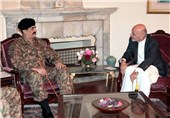 رئیس ستاد ارتش پاکستان با رئیس جمهور افغانستان و فرمانده ایساف دیدار کرد