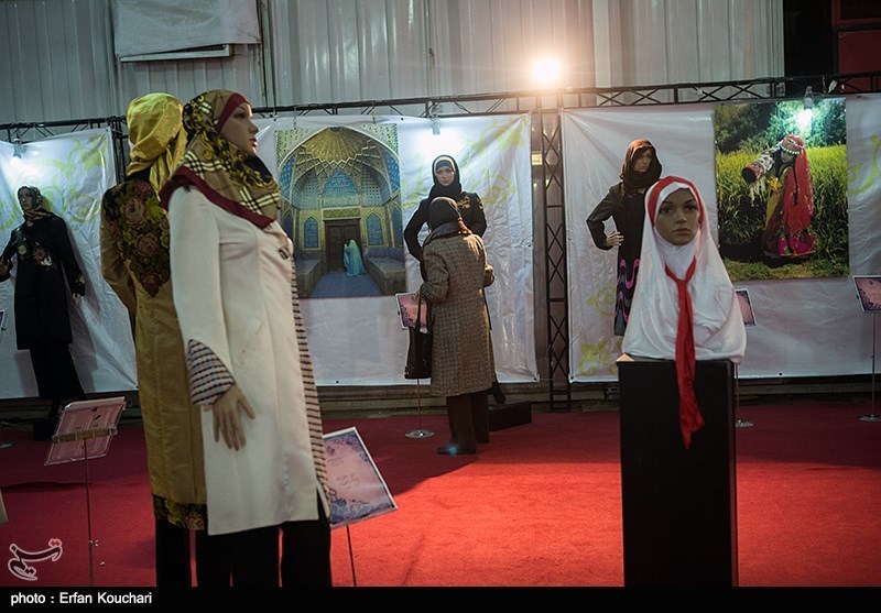 لباس‌های ایرانی-اسلامی باید به تولید انبوه برسد