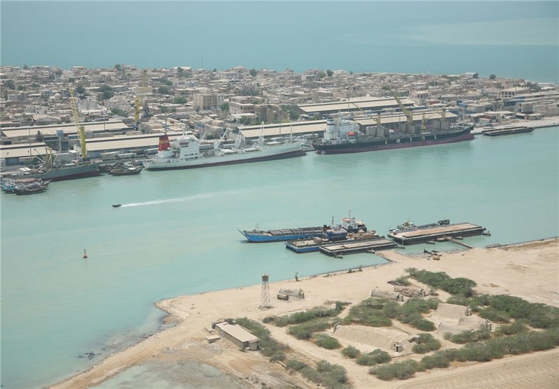 500 هزار تن مواد معدنی از جزیره نگین بوشهر صادر شد