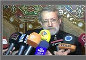 لاریجانی در بیروت: راه‌حل بحران سوریه سیاسی است