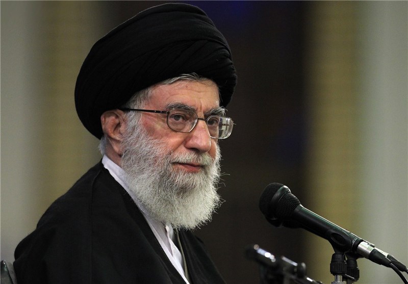 پیام تسلیت امام خامنه‌ای به محمود احمدی‌نژاد