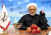 مصداق‌های عینی‌ عفاف و حجاب به نمایشگاه‌های استان مرکزی راه یابد