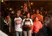 تظاهرات در لس‌آنجلس و واشنگتن در اعتراض به کشته شدن نوجوان سیاه‌پوست توسط پلیس