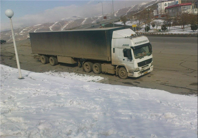 نواقص گردنه‌های برف‌گیر شهرستان سمنان برطرف شود
