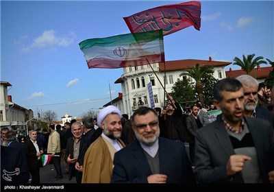 Iranians Rally to Mark Anniversary of Dey 9