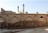 طرح نهایی حذف رطوبت دائمی دیوارهای مسجد امام (ره) تصویب شد‌