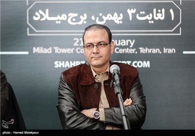 علیرضا قربانی خواننده در نشست خبری کنسرت شهرزاد