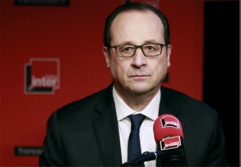 Hollande Says Muslims &apos;Main Victims of Fanaticism, Intolerance&apos;