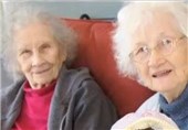 دوقلوهای 90 ساله که باهم مُردند!