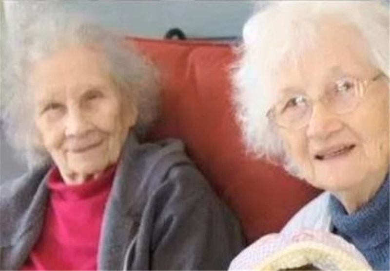 دوقلوهای 90 ساله که باهم مُردند!
