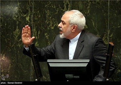 Iran’s Foreign Minister Briefs Lawmakers on Foreign Policy