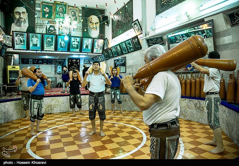 فارس با اقتدار بر سکوی نخست ورزش پهلوانی ایران ایستاد