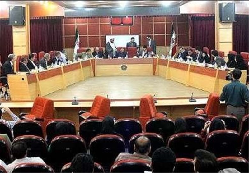 انتخابات هیئت رئیسه شورای شهر اهواز کاملا قانونی و صحیح است