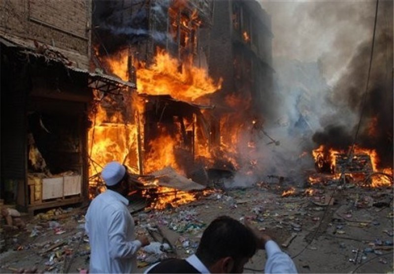 16 کشته در حمله انتحاری به مسجدی در پاکستان