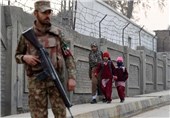 بازداشت 5 متهم حمله به مدرسه نظامی «پیشاور» در خاک افغانستان
