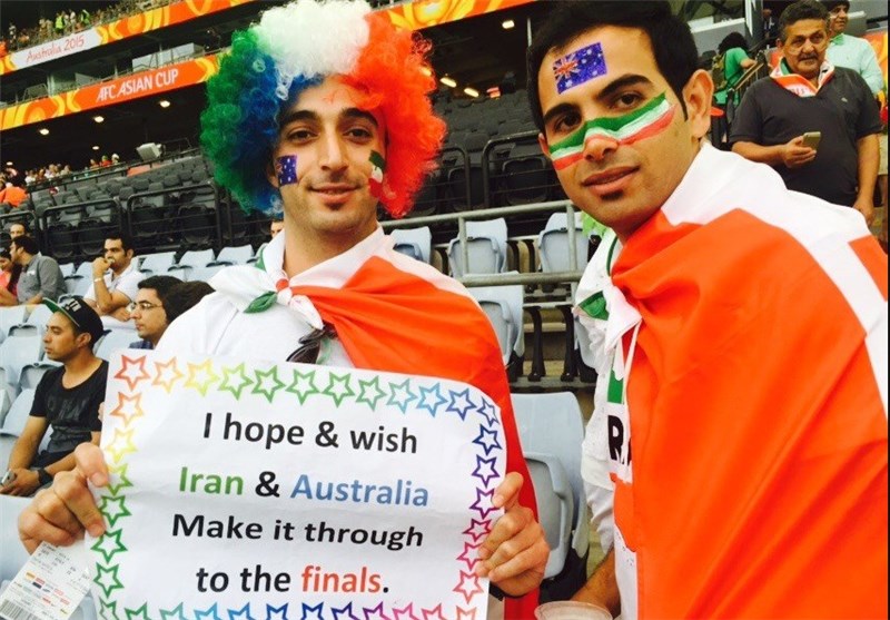 حضور تماشاگران ایرانی در ورزشگاه + تصاویر