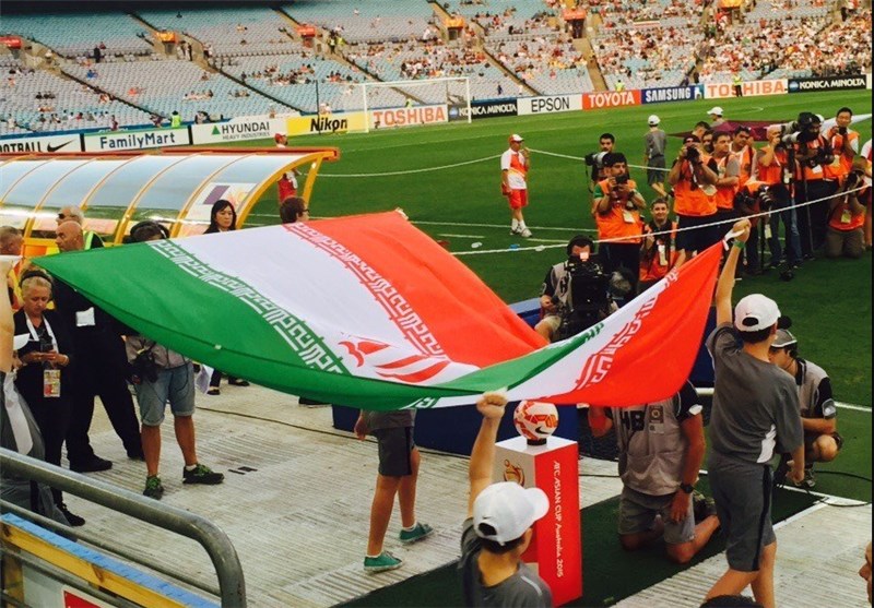 تمجید گزارشگر AFC از تماشاگران ایرانی: بازی ایران و استرالیا در نیمه‌نهایی جذاب می‌شود + عکس