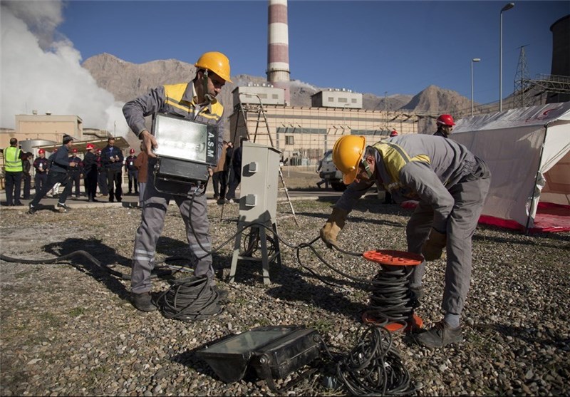 نخستین مانور صنعت برق در کرمانشاه برگزار شد + تصاویر