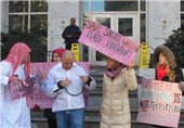 برگزاری تجمعی اعتراضی مقابل سفارت عربستان در واشنگتن + عکس