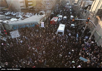 Iranian Students Protest over Desecration of Prophet Muhammad