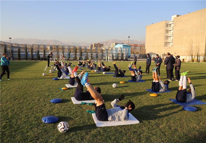 کادر فنی استقلال تمرین سه‌شنبه آبی‌های پایتخت را تعطیل کرد