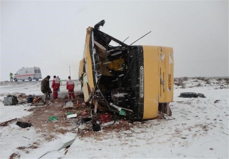10 کشته و 19 زخمی در حادثه تصادف جاده کاشان - نطنز