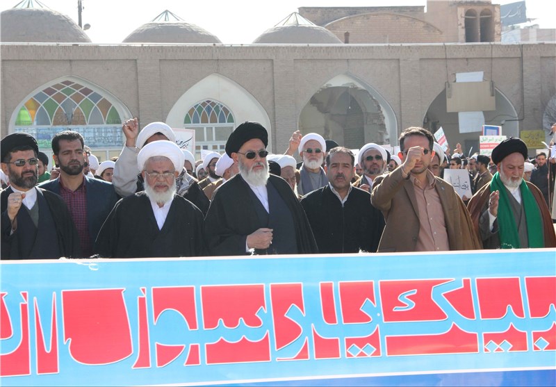 اهانت به پیامبر(ص) نشان از استیصال  استکبار  دارد