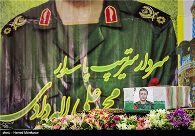 Funeral Procession of Slain Iranian Commander Held in Tehran