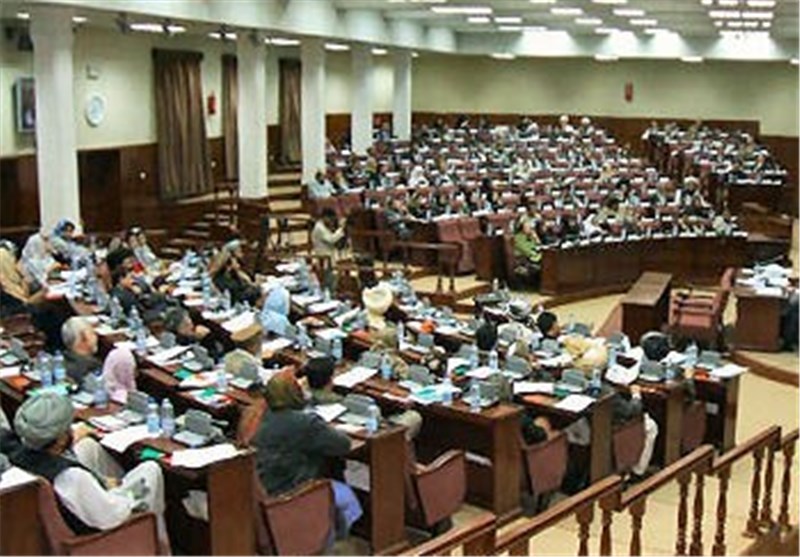 Afghan Parliament Urges Revoking Kabul-Washington Security Pact