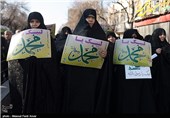 راهپیمایی نمازگزاران در اعتراض به هتک حرمت به پیامبر(ص) - تبریز