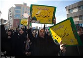 راهپیمایی نمازگزاران در اعتراض به هتک حرمت به پیامبر(ص) - کرمانشاه