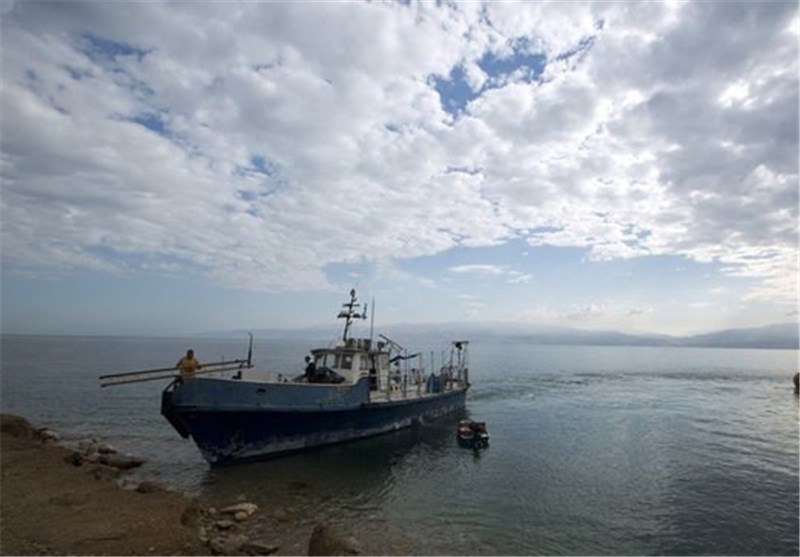 تصاویر پایین آمدن سطح آب بحرالمیتl◉l