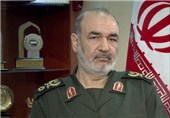 العمید سلامی : الاعداء شکلوا تحالفا واسعا لزعزعة الامن فی ایران