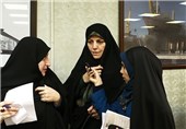 لایحه تقلیل ساعت کاری زنان دارای شرایط خاص در انتظار تصویب مجلس