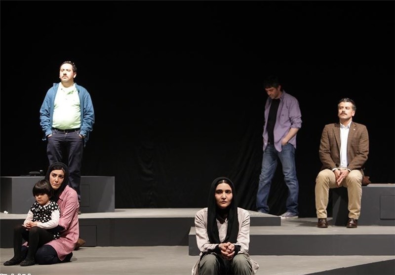 12 گروه نمایش در جشنواره تئاتر فجر استان فارس به رقابت می‌پردازند