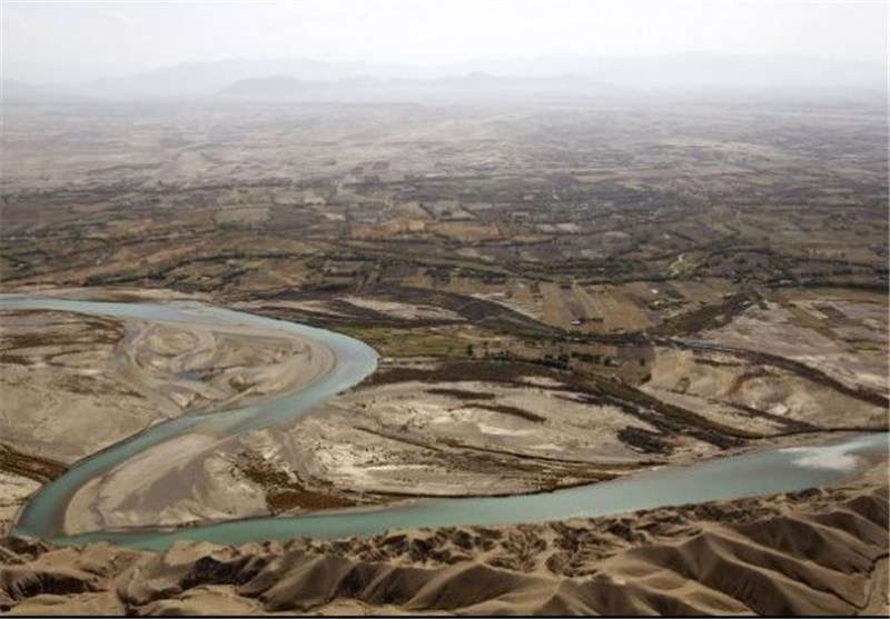 احداث سازه‌های خاکی، مانع ورود آب هیرمند به ایران