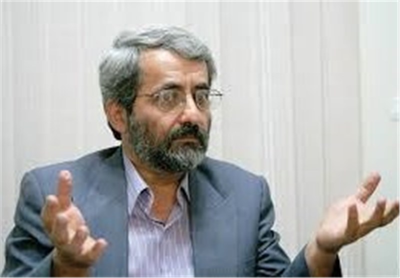 دادگاه عباس سلیمی‌نمین را به 6 ماه حبس تعزیزی و 74 ضربه شلاق محکوم کرد + تصویر حکم