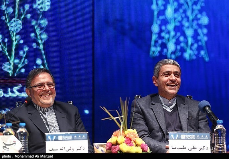 فردا؛ جلسه استیضاح‌کنندگان با سیف و طیب‌نیا